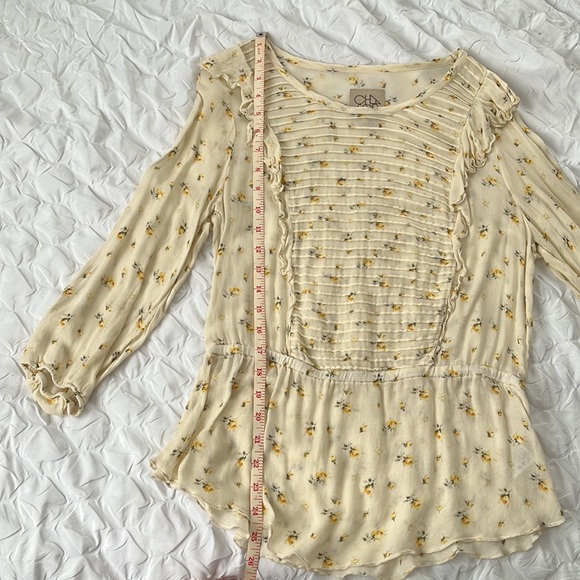 CLOSING SALE! 
Chasor | Floral Blouse - Picture 5 of 6